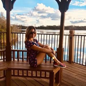 Meet your Posher, Maite